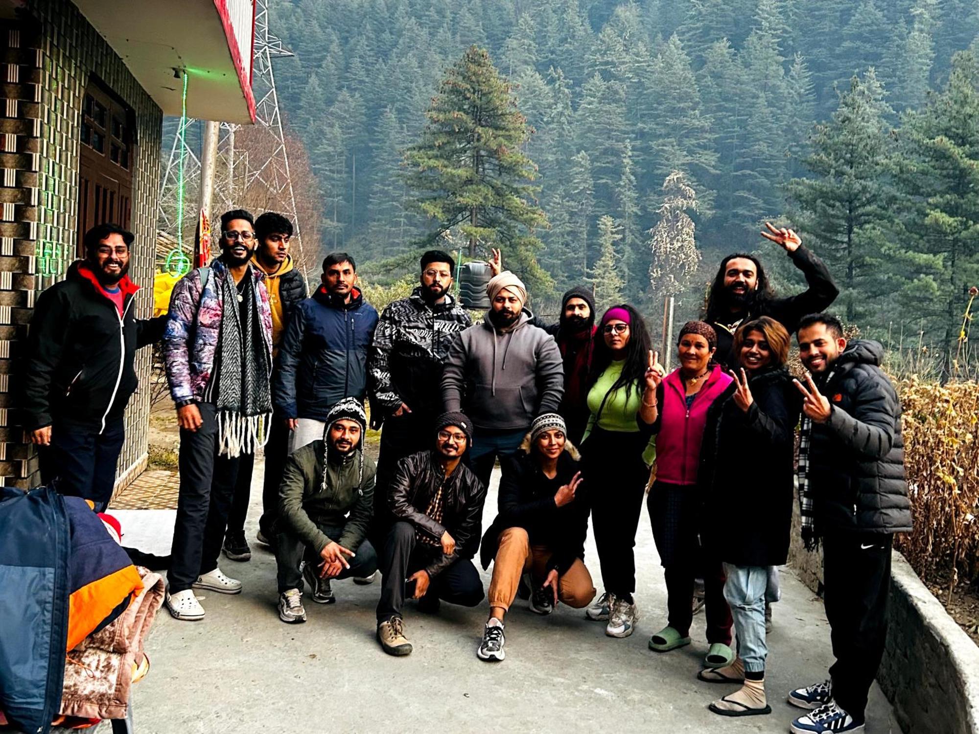 Snow View Guest House Kasol Kültér fotó